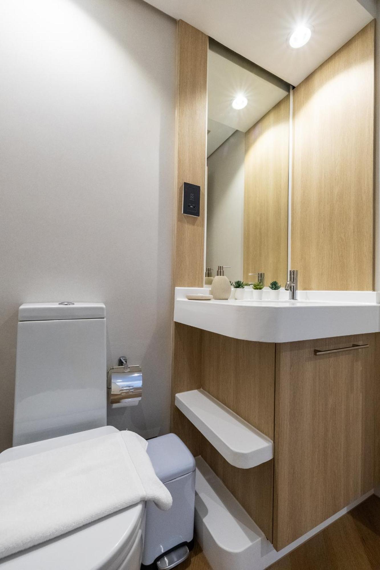 Upgraded Apartment With Stunning Burj Khalifa View Dubaj Kültér fotó